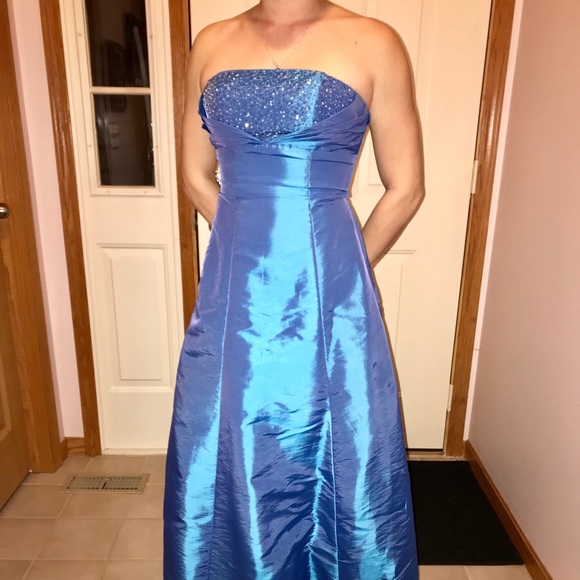 Zum Zum by Niki Livas Dresses & Skirts - 💎✨Cinderella✨ Prom Homecoming Long Dress